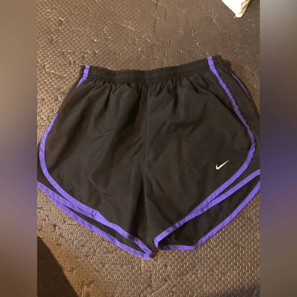 Nike Dri Fit running shorts with liner